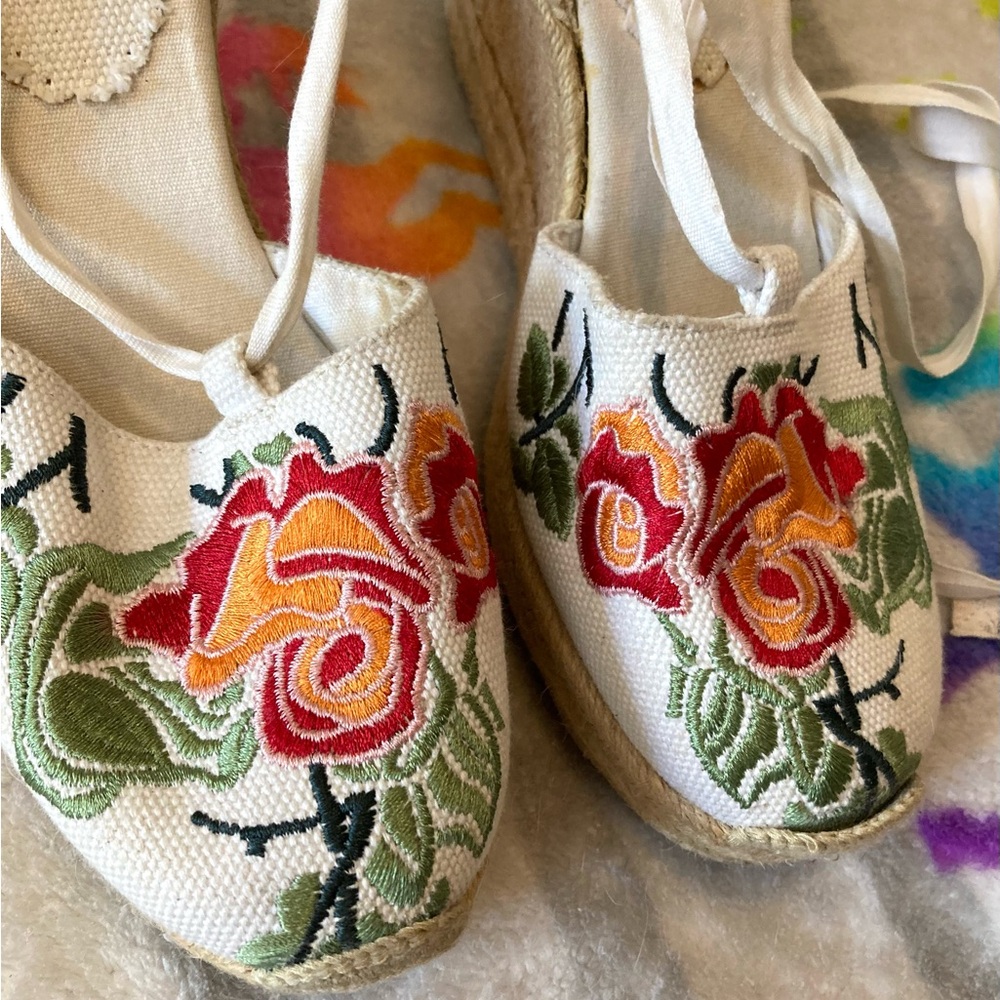 🌺Y2K Vintage Bongo Espadrille Lace Up Wedges, size 7 - Picture 3 of 7